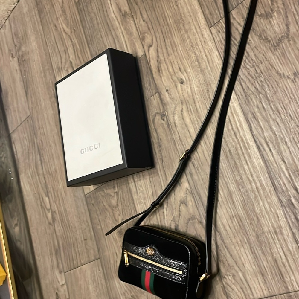 Authentic Gucci OPHIDIA GG SUPREME MINI BAG